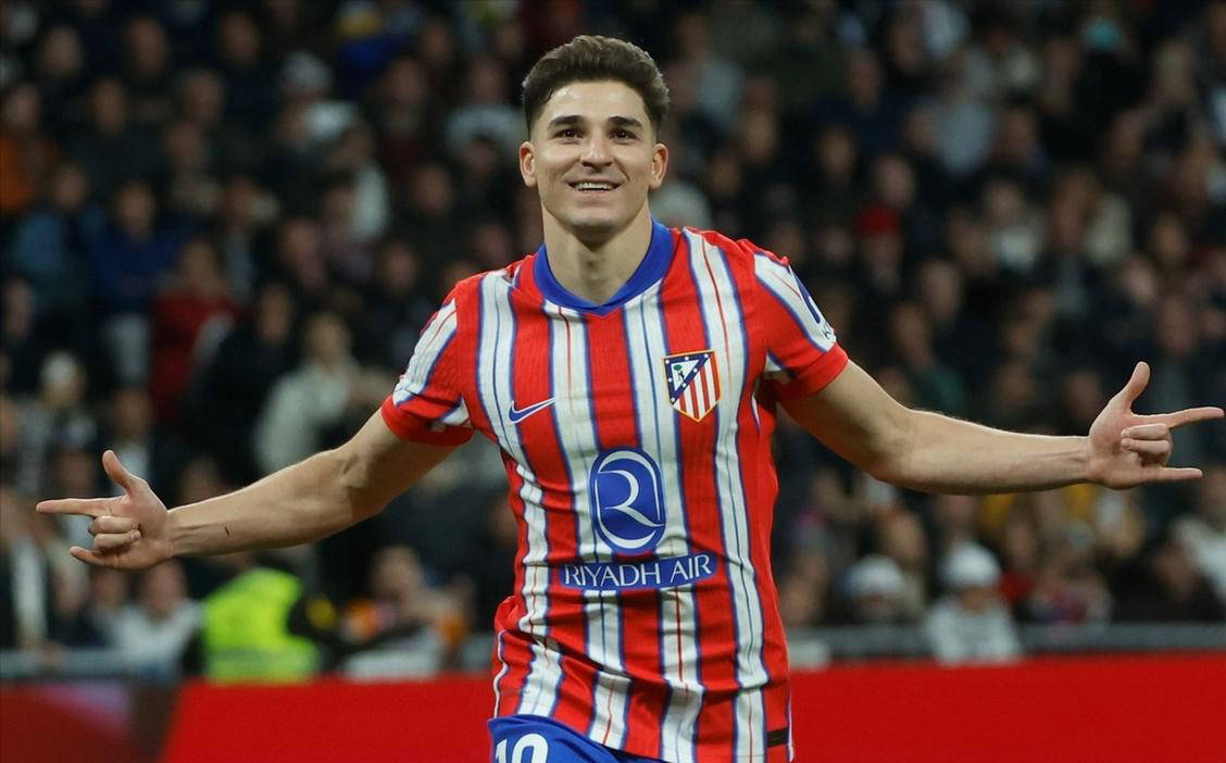 AYX-Doinb重要时刻战术调整，美国队带队取胜！引发球迷热议(doinb赛后采访)