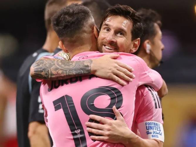 爱游戏- MAD前途光明！，梅西新星表现优异表现突出热度持续攀升