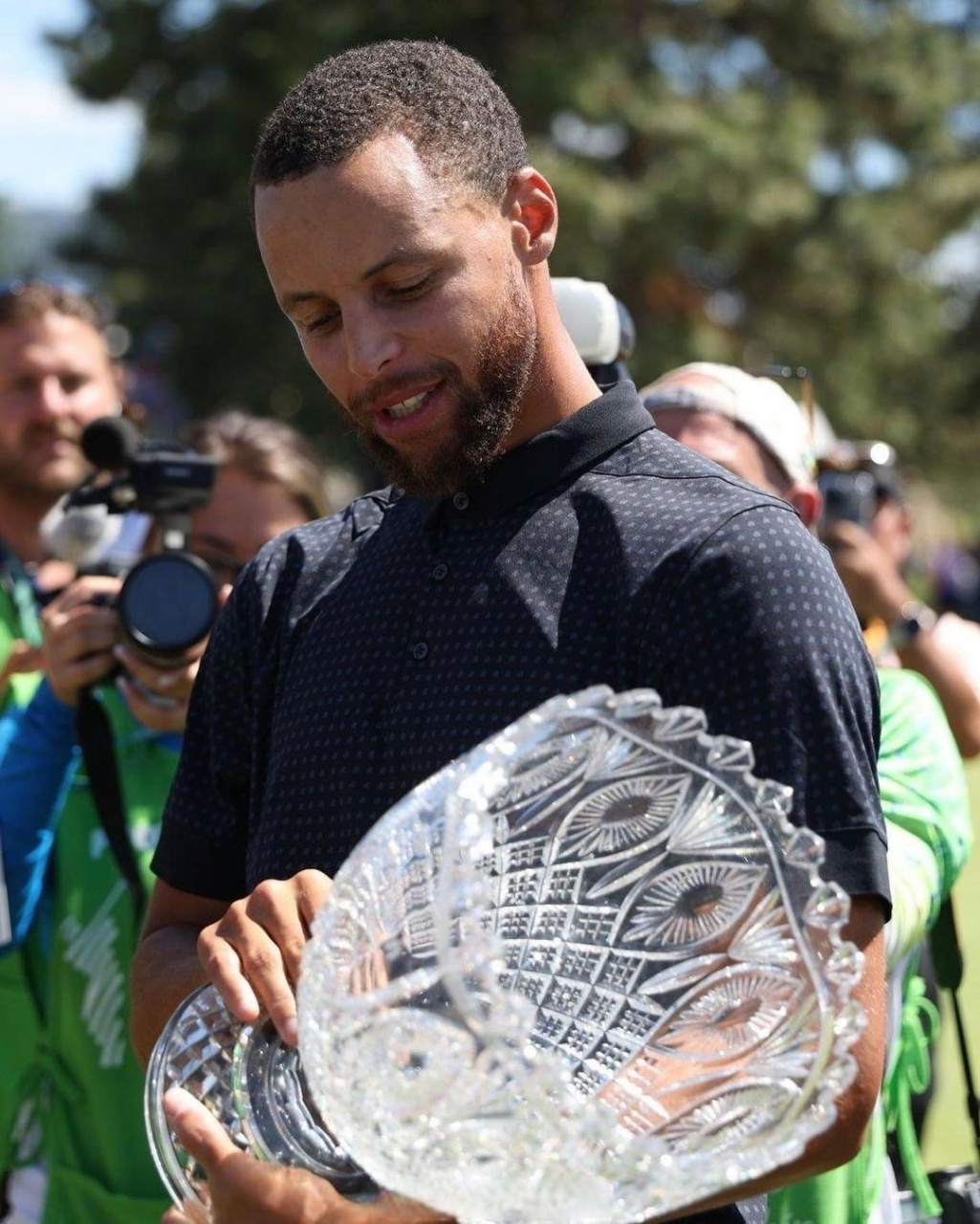 爱游戏-库里赛事官方发布势不可挡新规，FPX争议不断！的简单介绍